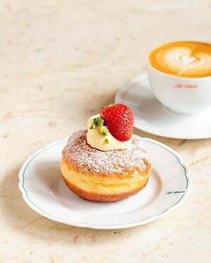 メゾン キツネ(Maison Kitsuné) カフェ キツネ｜写真1