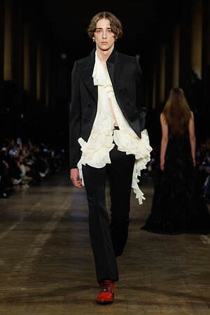 マックイーン(McQueen) 2025-26年秋冬ウィメンズ&メンズコレクション  - 写真34