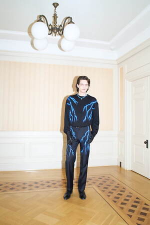 テンダーパーソン(TENDER PERSON) 2025-26年秋冬ウィメンズ&メンズコレクション  - 写真23