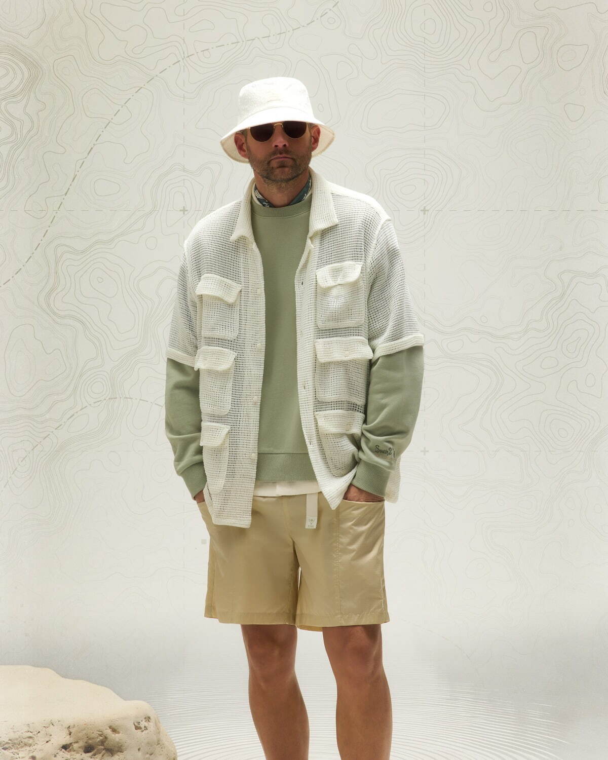 Kith×サウス2 ウエスト8×コロンビア、高機能ハイキングシューズやコラボグラフィックのジャケット｜写真39