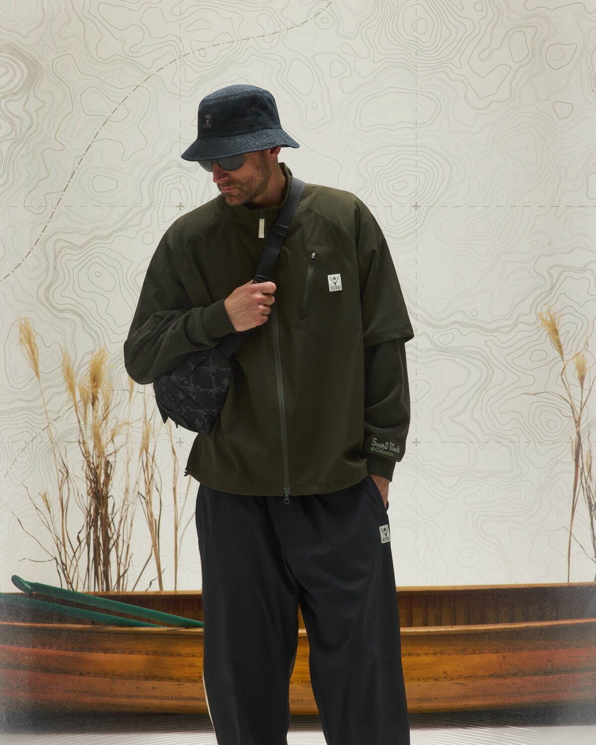 Kith×サウス2 ウエスト8×コロンビア、高機能ハイキングシューズやコラボグラフィックのジャケット｜写真36