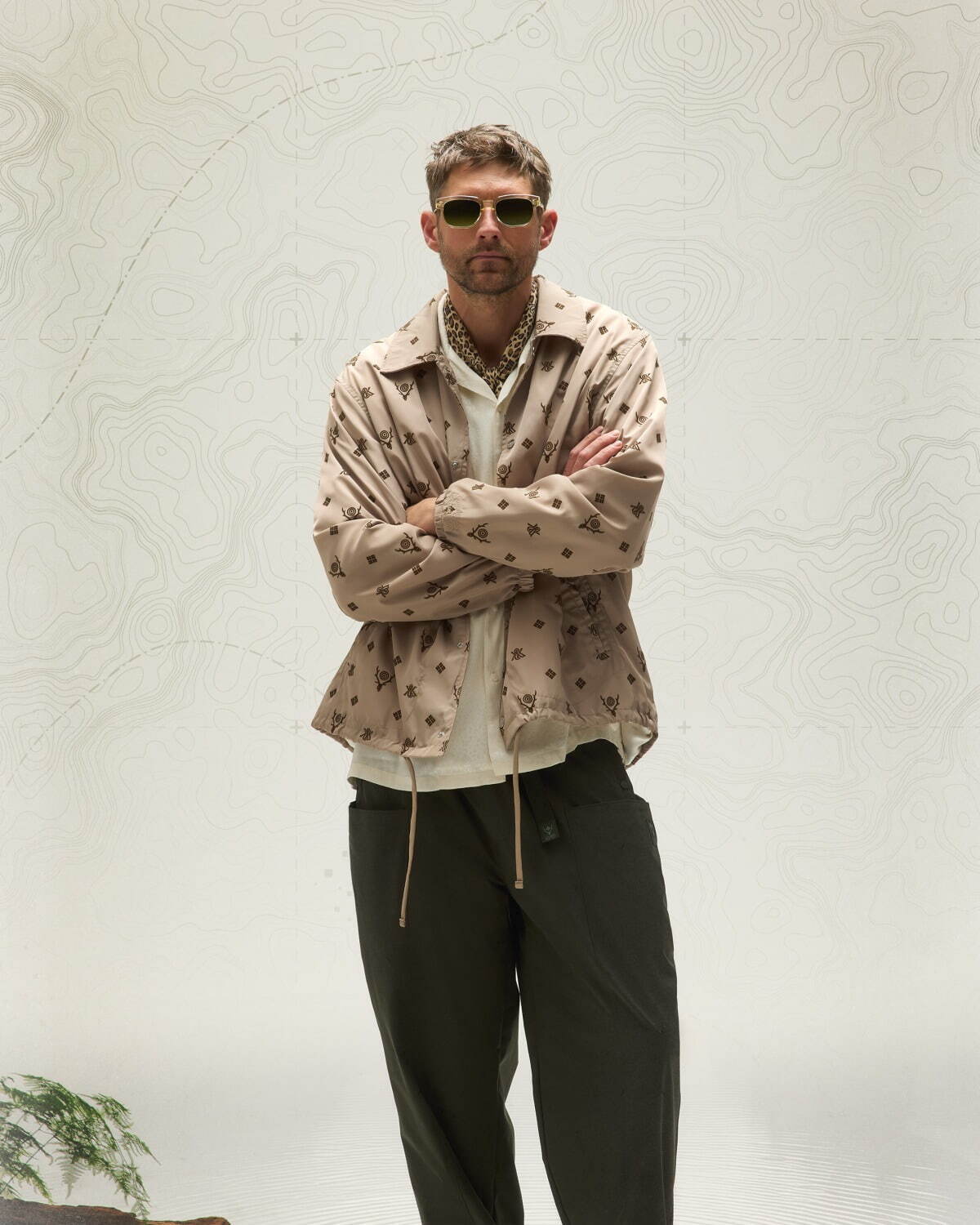 Kith×サウス2 ウエスト8×コロンビア、高機能ハイキングシューズやコラボグラフィックのジャケット｜写真17