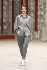 サポートサーフェス 2025-26年秋冬コレクション - 美の結晶｜写真1