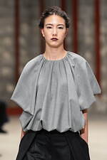 サポートサーフェス 2025-26年秋冬コレクション - 美の結晶｜写真4