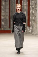 サポートサーフェス 2025-26年秋冬コレクション - 美の結晶｜写真5