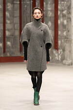 サポートサーフェス 2025-26年秋冬コレクション - 美の結晶｜写真16