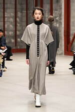 サポートサーフェス 2025-26年秋冬コレクション - 美の結晶｜写真23