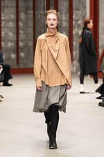 サポートサーフェス 2025-26年秋冬コレクション - 美の結晶｜写真32