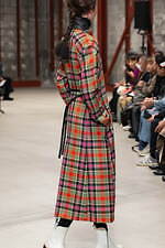 サポートサーフェス 2025-26年秋冬コレクション - 美の結晶｜写真53