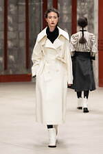 サポートサーフェス 2025-26年秋冬コレクション - 美の結晶｜写真58