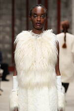 サポートサーフェス 2025-26年秋冬コレクション - 美の結晶｜写真64