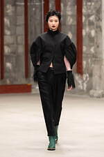 サポートサーフェス 2025-26年秋冬コレクション - 美の結晶｜写真71