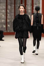 サポートサーフェス 2025-26年秋冬コレクション - 美の結晶｜写真78