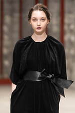 サポートサーフェス 2025-26年秋冬コレクション - 美の結晶｜写真81