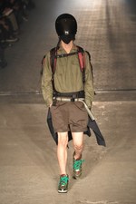 バナル シック ビザール(banal chic bizarre) たまり場 "TEAMER"-現代にチーマーがいたら？｜写真6