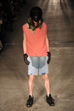 バナル シック ビザール(banal chic bizarre) たまり場 "TEAMER"-現代にチーマーがいたら？｜写真28