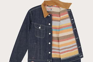 ポール・スミス+Lee、ストライプ柄がのぞく「101」デニムパンツ＆ストームライダージャケット