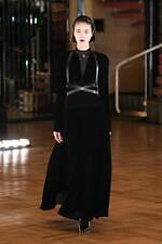 フェティコ 2025-26年秋冬コレクション、1950年代のパンキッシュなムードとオートクチュール｜写真11