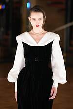 フェティコ 2025-26年秋冬コレクション、1950年代のパンキッシュなムードとオートクチュール｜写真15