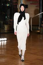 フェティコ 2025-26年秋冬コレクション、1950年代のパンキッシュなムードとオートクチュール｜写真36