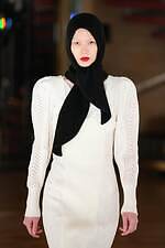 フェティコ 2025-26年秋冬コレクション、1950年代のパンキッシュなムードとオートクチュール｜写真37