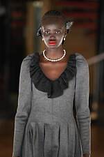 フェティコ 2025-26年秋冬コレクション、1950年代のパンキッシュなムードとオートクチュール｜写真67