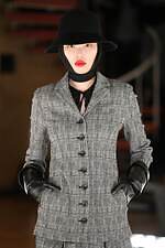 フェティコ 2025-26年秋冬コレクション、1950年代のパンキッシュなムードとオートクチュール｜写真73