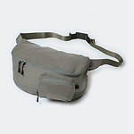 ダイワ ピア39のアノラックジャケット＆ショーツ、“軽量撥水素材”のパッカブル仕様で｜写真15