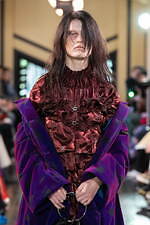 ホウガ 2025-26年秋冬コレクション - 自分の中に眠る“魔女”を信じて｜写真29