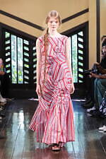 ホウガ 2025-26年秋冬コレクション - 自分の中に眠る“魔女”を信じて｜写真43