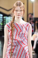 ホウガ 2025-26年秋冬コレクション - 自分の中に眠る“魔女”を信じて｜写真44