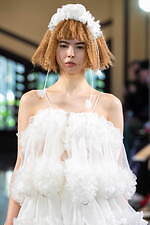 ホウガ 2025-26年秋冬コレクション - 自分の中に眠る“魔女”を信じて｜写真57