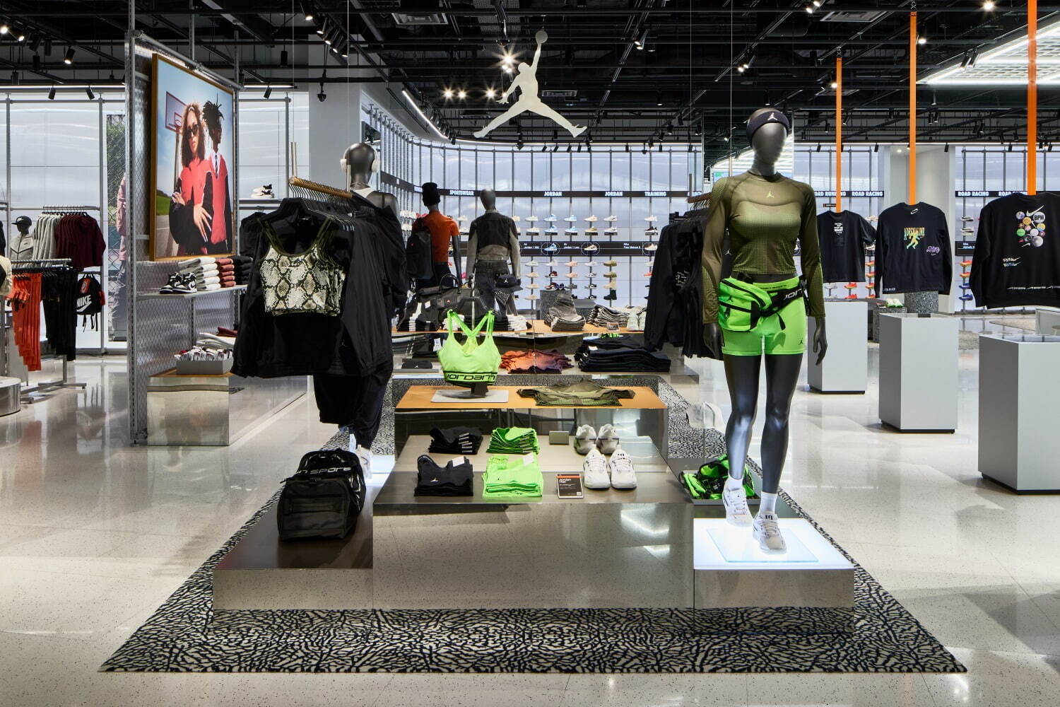 ナイキ(NIKE) グラングリーン大阪｜写真13