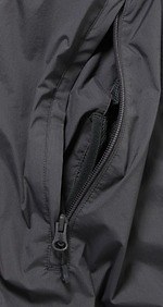 ダイワ ピア39の25年春夏“軽量撥水素材”シェルジャケット＆ベンチレーション仕様パンツ｜写真46