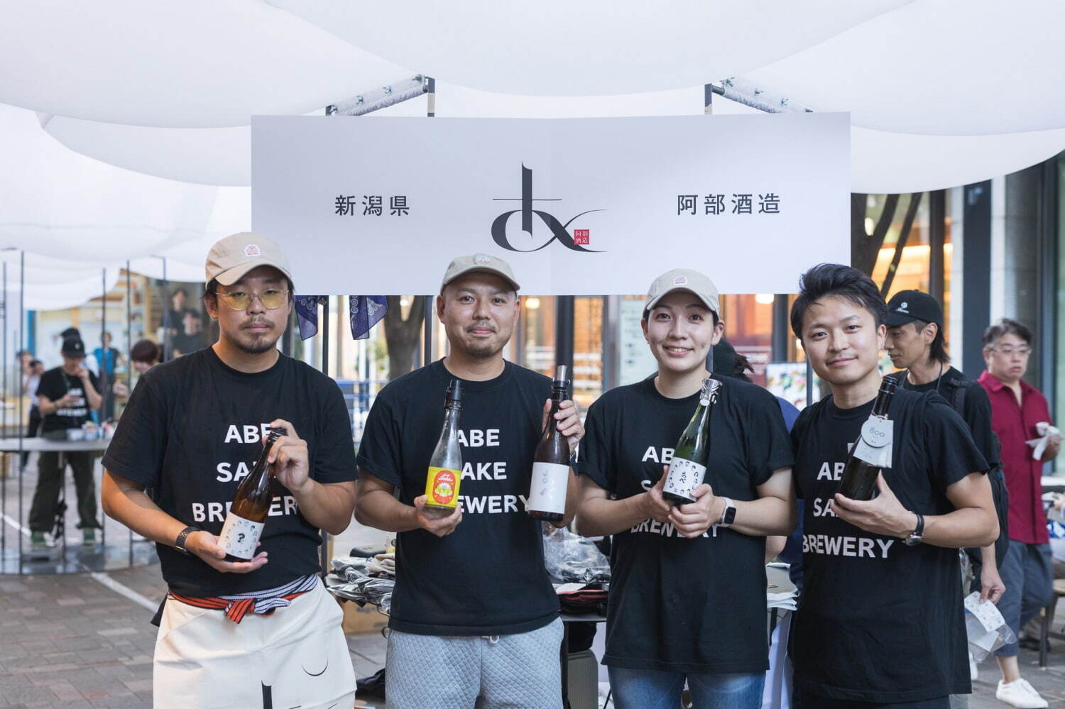 東京・高輪ゲートウェイシティの春マーケット、グルメバーガーやカレーのキッチンカー＆クラフトビール｜写真11