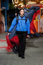 ヨシオクボ 2025-26年秋冬コレクション - 究極のパターンが生む“傑作”な瞬間｜写真70