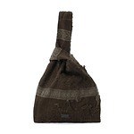 Y'sの25年春ウェア、レース素材のパッチワークドレスやボタニカル刺繍スカートなど｜写真12