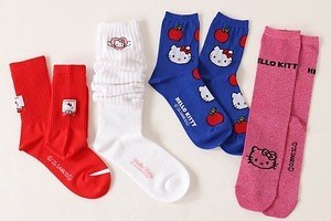 靴下屋「ハローキティ」“エンジェルハローキティ”のルーズソックス、りんご総柄やラメデザインも