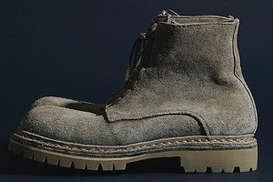 グイディ×ノンネイティブ“ボリュームトゥ”のブーツ、レースアップ＆フロントジップの2WAY仕様で