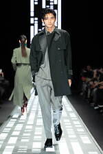 タエ アシダ  2025-26年秋冬コレクション - 軽やかな温もり｜写真22