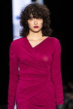 タエ アシダ  2025-26年秋冬コレクション - 軽やかな温もり｜写真75