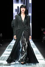 タエ アシダ  2025-26年秋冬コレクション - 軽やかな温もり｜写真84