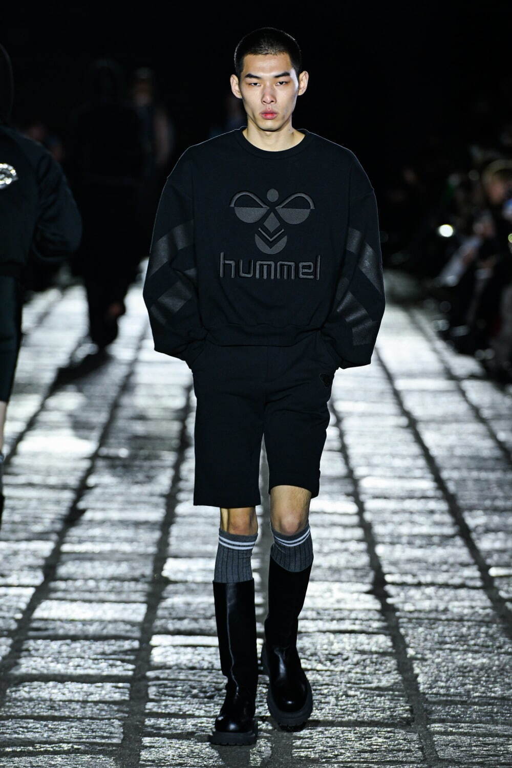 ヒュンメルオー(HUMMEL 00) 2025-26年秋冬ウィメンズ&メンズコレクション  - 写真13