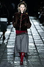 ヒュンメルオー 2025-26年秋冬コレクション - 色褪せない記憶｜写真6