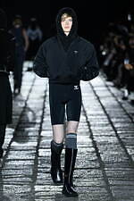 ヒュンメルオー 2025-26年秋冬コレクション - 色褪せない記憶｜写真12