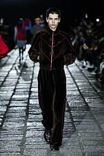 ヒュンメルオー 2025-26年秋冬コレクション - 色褪せない記憶｜写真19