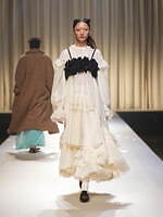 ヴィヴィアーノ 25-26年秋冬コレクション - ときめく本能のままに｜写真67