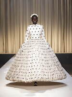 ヴィヴィアーノ 25-26年秋冬コレクション - ときめく本能のままに｜写真73