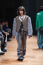 トキオ 2025-26年秋冬コレクション - “ごちゃ混ぜの世界観”を楽しむ、初のランウェイショー｜写真33