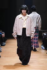 トキオ 2025-26年秋冬コレクション - “ごちゃ混ぜの世界観”を楽しむ、初のランウェイショー｜写真45